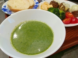 ミキサーで簡単 ほうれん草のスープ レシピ 作り方 By Basyama 楽天レシピ