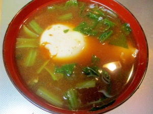 小松菜と落とし卵の味噌汁 レシピ 作り方 By Mococo05 楽天レシピ