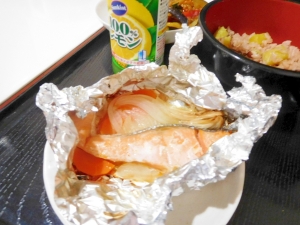 魚焼きグリルで焼く鮭のホイル焼き レシピ 作り方 By めんか 楽天レシピ