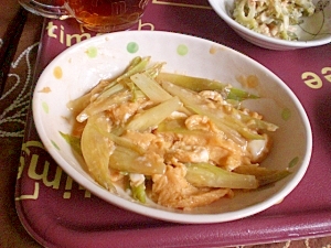 包丁を使わずに☆レタス外葉の簡単美味しい卵炒め