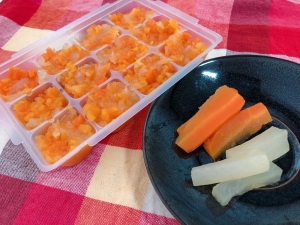 炊飯器で簡単 大根と人参の出汁煮 手づかみ離乳食 レシピ 作り方 By Y Mama 楽天レシピ 炊飯器で簡単 大根と人参の出汁煮 手づかみ離乳食 レシピ 作り方 By Y Mama 楽天レシピ