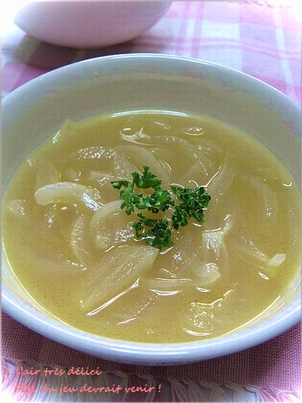 新たまねぎの冷製スープ