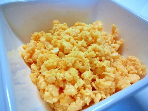 ご飯にのせてね 味噌炒り卵 レシピ 作り方 By しゅうくりいむ 楽天レシピ