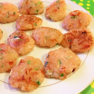 桜海老 かいわれ大根の大根餅 レシピ 作り方 By くろねこ かふぇ 楽天レシピ