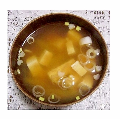 木綿豆腐とねぎの冷やし味噌汁