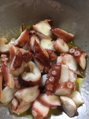 ゆでダコのオリーブ塩和え レシピ 作り方 By キンクマの台所 楽天レシピ