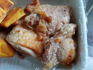 鶏もも肉のすだち香るガーリック焼き レシピ 作り方 By まめざかな 楽天レシピ