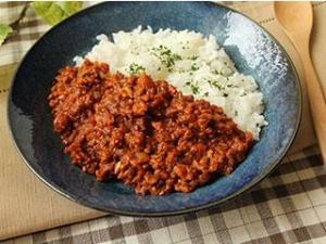 フライパンで簡単 トマトキーマカレー レシピ 作り方 By カゴメ 野菜の会社 楽天レシピ