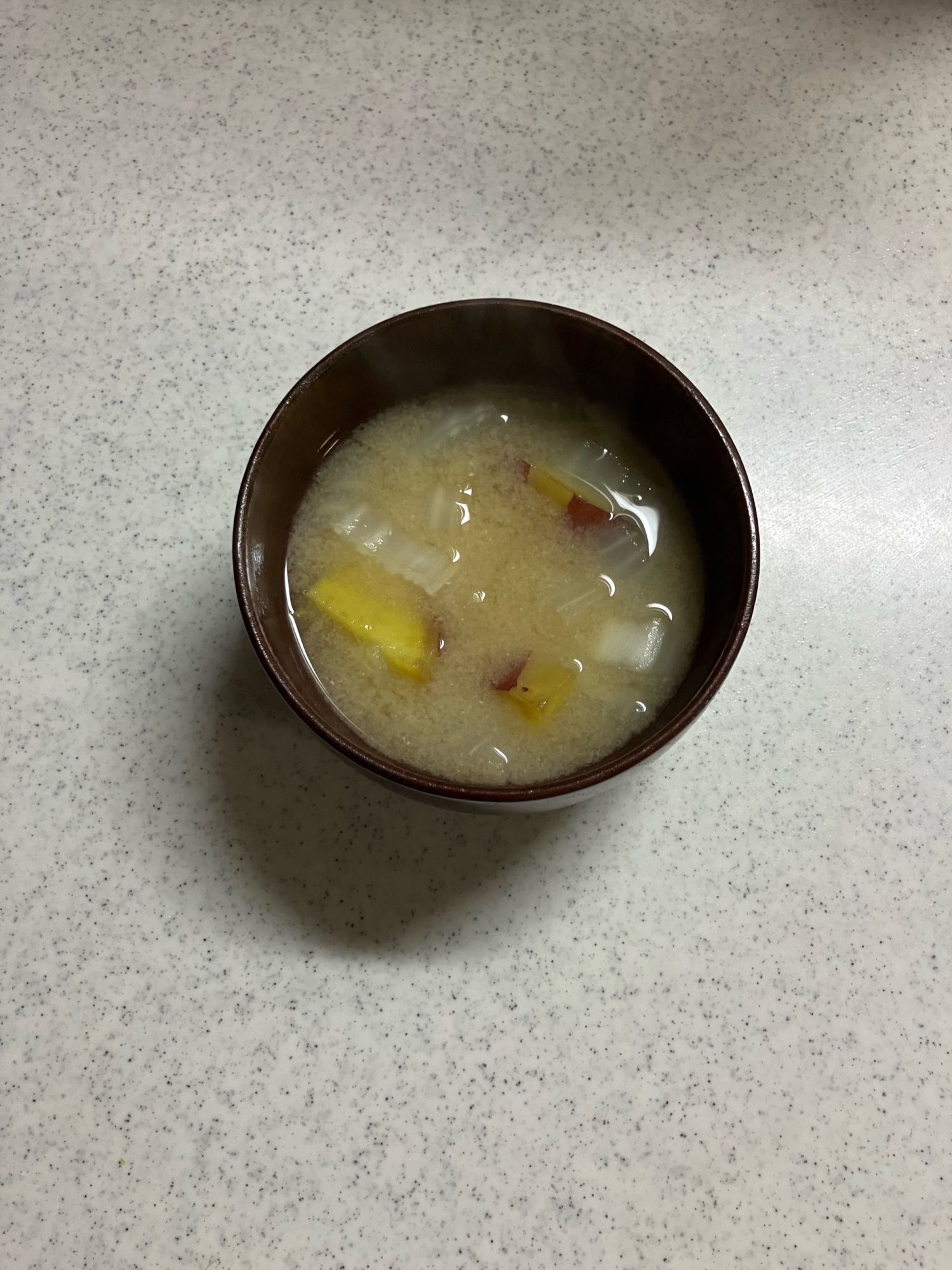 さつまいもと白菜の味噌汁★めんつゆ入り