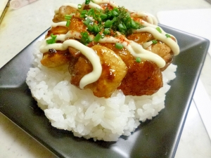 簡単 美味 一人ランチ 照り焼きチキンのっけ丼 レシピ 作り方 By みずたまsweet 楽天レシピ