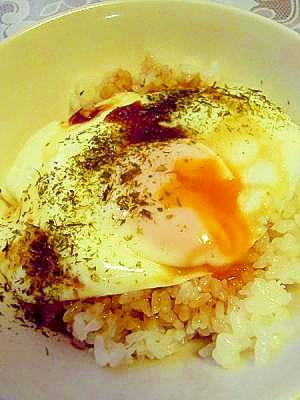 レンジで簡単♪我が家の“ハムエッグ”