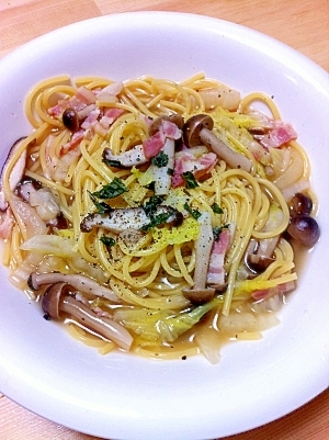 お鍋一つで 白菜と茸の和風コンソメスープパスタ レシピ 作り方 By Superkinoko 楽天レシピ