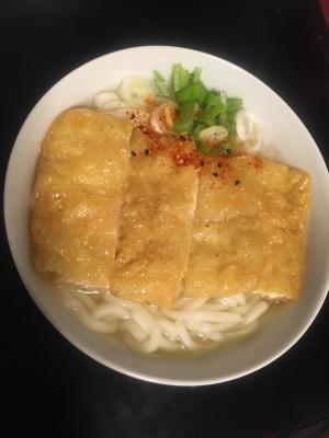 シンプルきつねうどん アゲは納豆のたれで レシピ 作り方 By Naben 楽天レシピ