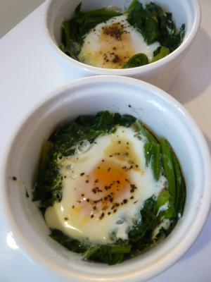 電子レンジで ほうれん草と卵のココット レシピ 作り方 By Kumiko3 楽天レシピ