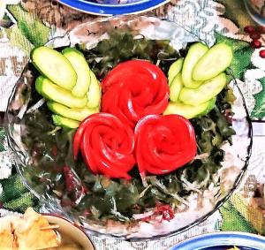 トマトのヒイラギと海藻のクリスマスリースサラダ レシピ 作り方 By ｓ４ 楽天レシピ