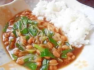 納豆とにらのカレーライス レシピ 作り方 By Makura S 楽天レシピ