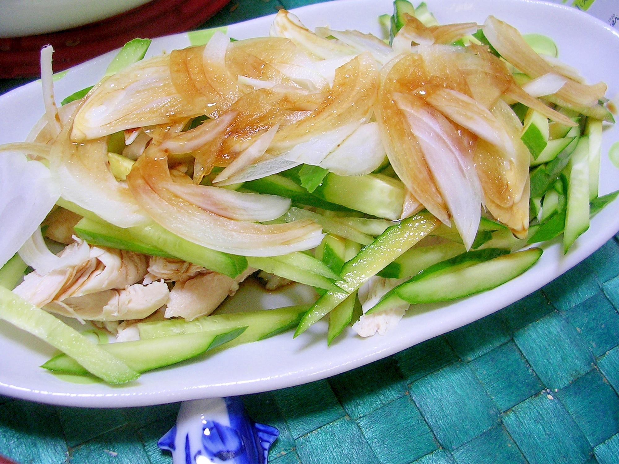 ちょこっと薬膳　蒸し鶏ときゅうりの和え物