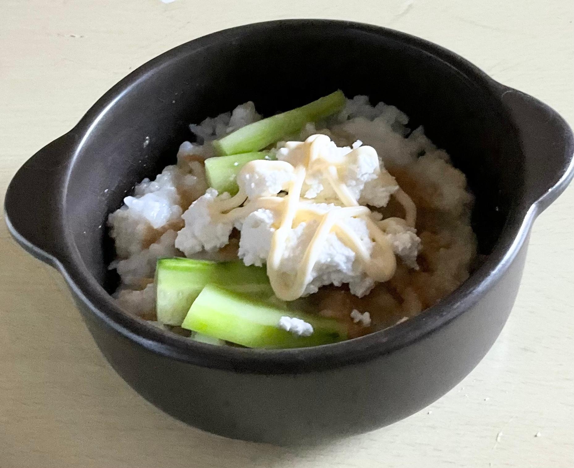 きゅうりカッテージチーズ乗せ☆そば粉入りご飯♪
