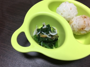 離乳食 完了期 調味料不要 ほうれん草しらす レシピ 作り方 By 楽天レシピ 離乳食 完了期 調味料不要 ほうれん草しらす レシピ 作り方 By 楽天レシピ