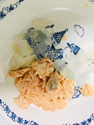離乳食カミカミ期 鮭の大根煮 レシピ 作り方 By Mamimumai 楽天レシピ
