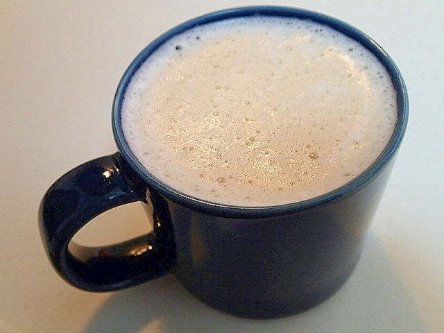 バリスタで　美的にベリーシ一ドカプチーノ
