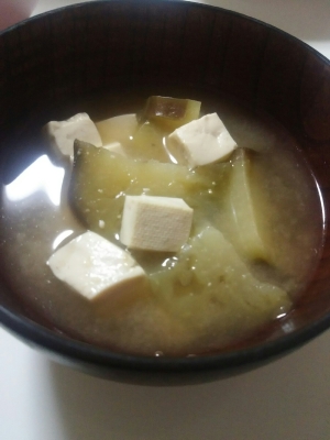 豆腐となすと玉ねぎの味噌汁 レシピ 作り方 By Kkikk 楽天レシピ