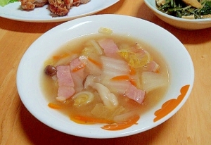 市販のポトフスープでベーコンと白菜のスープ レシピ 作り方 By アシガン 楽天レシピ