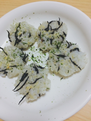 離乳食完了期 ひじきとひき肉のおやき レシピ 作り方 By 1emiemi6 楽天レシピ 離乳食完了期 ひじきとひき肉のおやき レシピ 作り方 By 1emiemi6 楽天レシピ