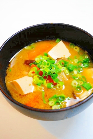 何故かクリーミー 椎茸と豆腐の人参の味噌汁 レシピ 作り方 By Oppeke22 楽天レシピ