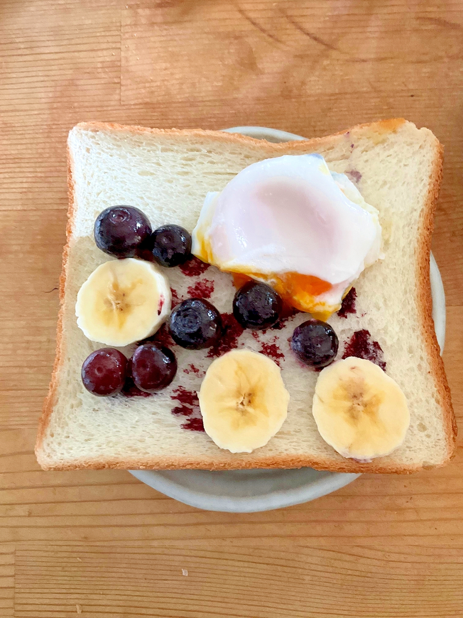 お鍋でコトコト❤️冷凍ブルーベリーでジャム