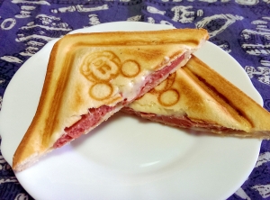 スパムとチーズのホットサンド レシピ 作り方 By けいちゃん０８８