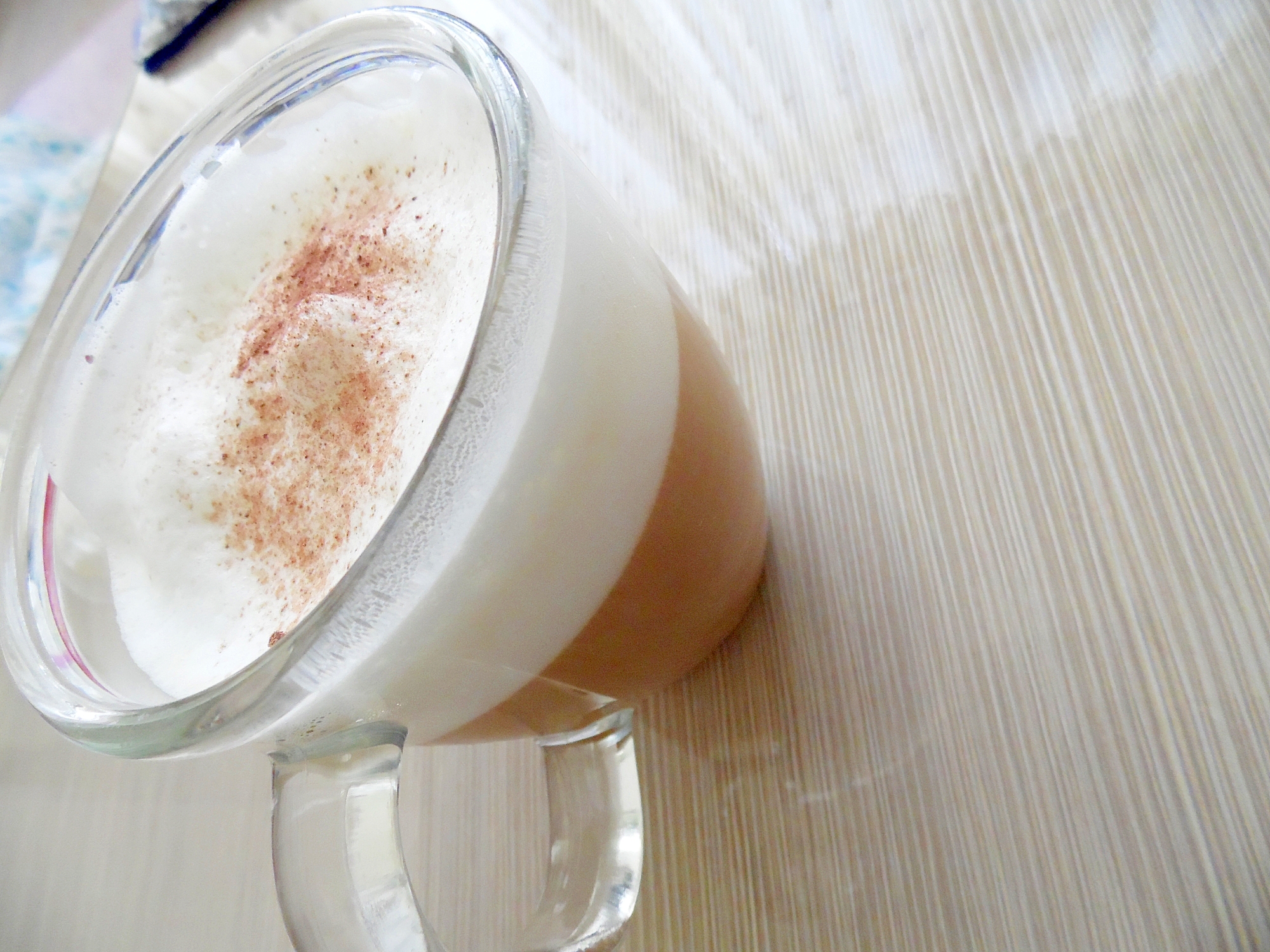 お家で安く、甘いカプチーノ