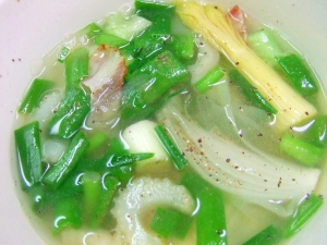 セロリと葉たまねぎスープ レシピ 作り方 By Iihi009 楽天レシピ