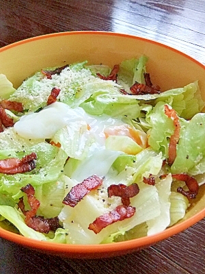 手作りドレッシングで★レタスたっぷりシーザーサラダ