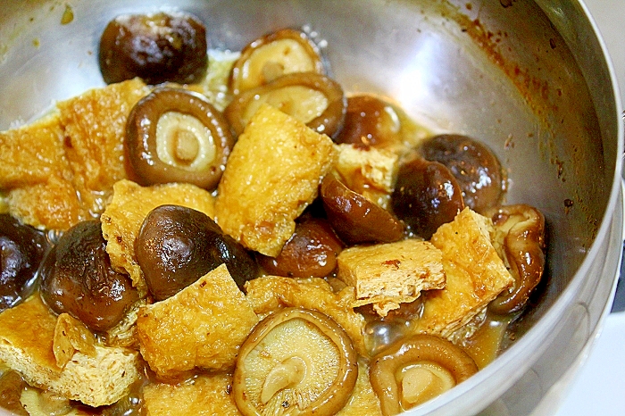 椎茸と油揚げのあまから煮