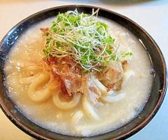 レンコンと生姜の煮込みうどん