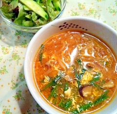 ユッケジャン風唐辛子と牛肉のスープ