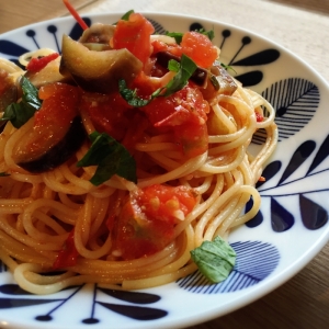 トマト嫌いでも食べれる 完熟トマトのパスタ レシピ 作り方 By Mameko Kitchen 楽天レシピ