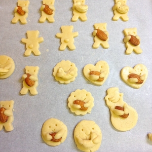 ほとんどのダウンロードディズニー画像 心に強く訴えるキャラクター クッキー 型 作り方
