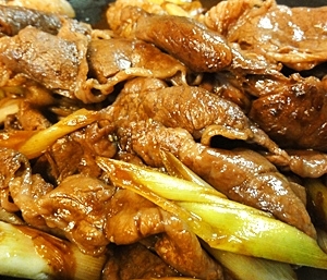 肉とネギだけのシンプルすき焼き レシピ 作り方 By Leopoo 楽天レシピ