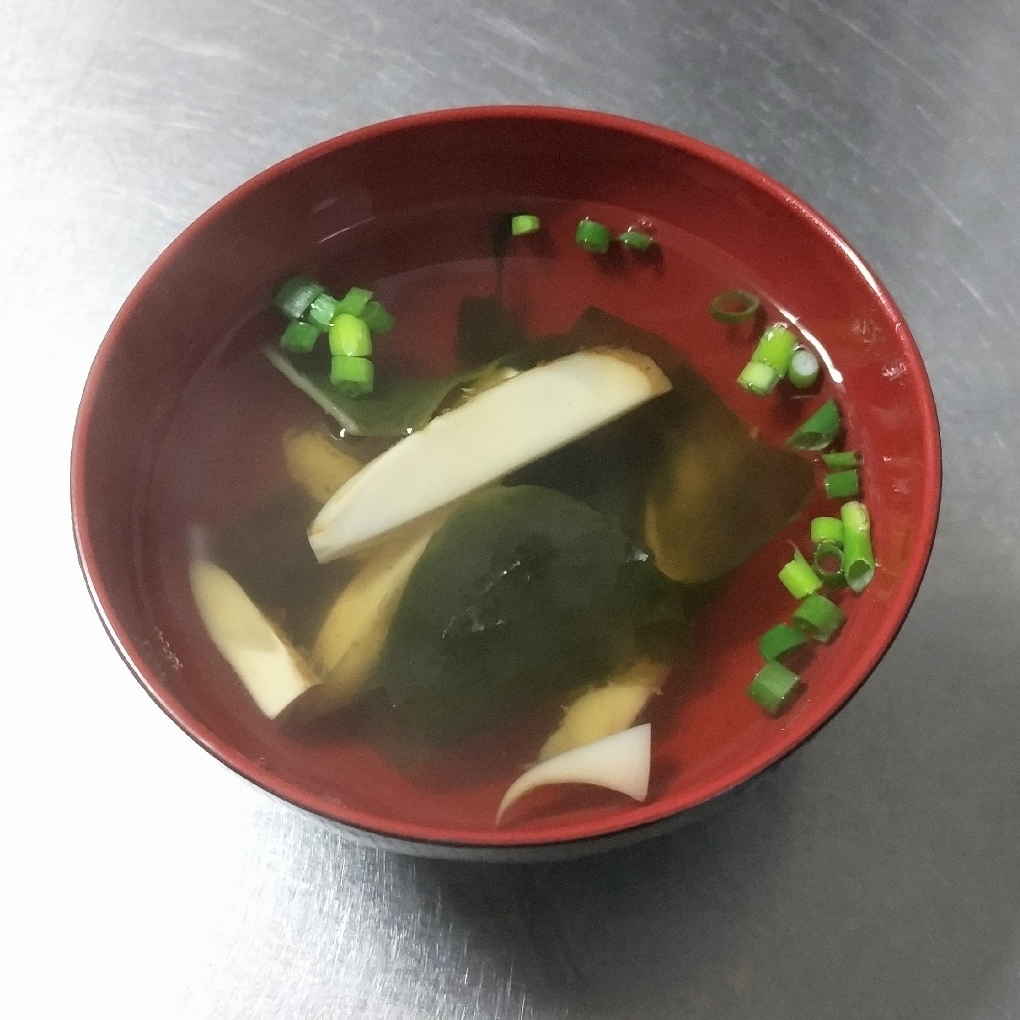 麺つゆで簡単！豆腐と卵のすまし汁