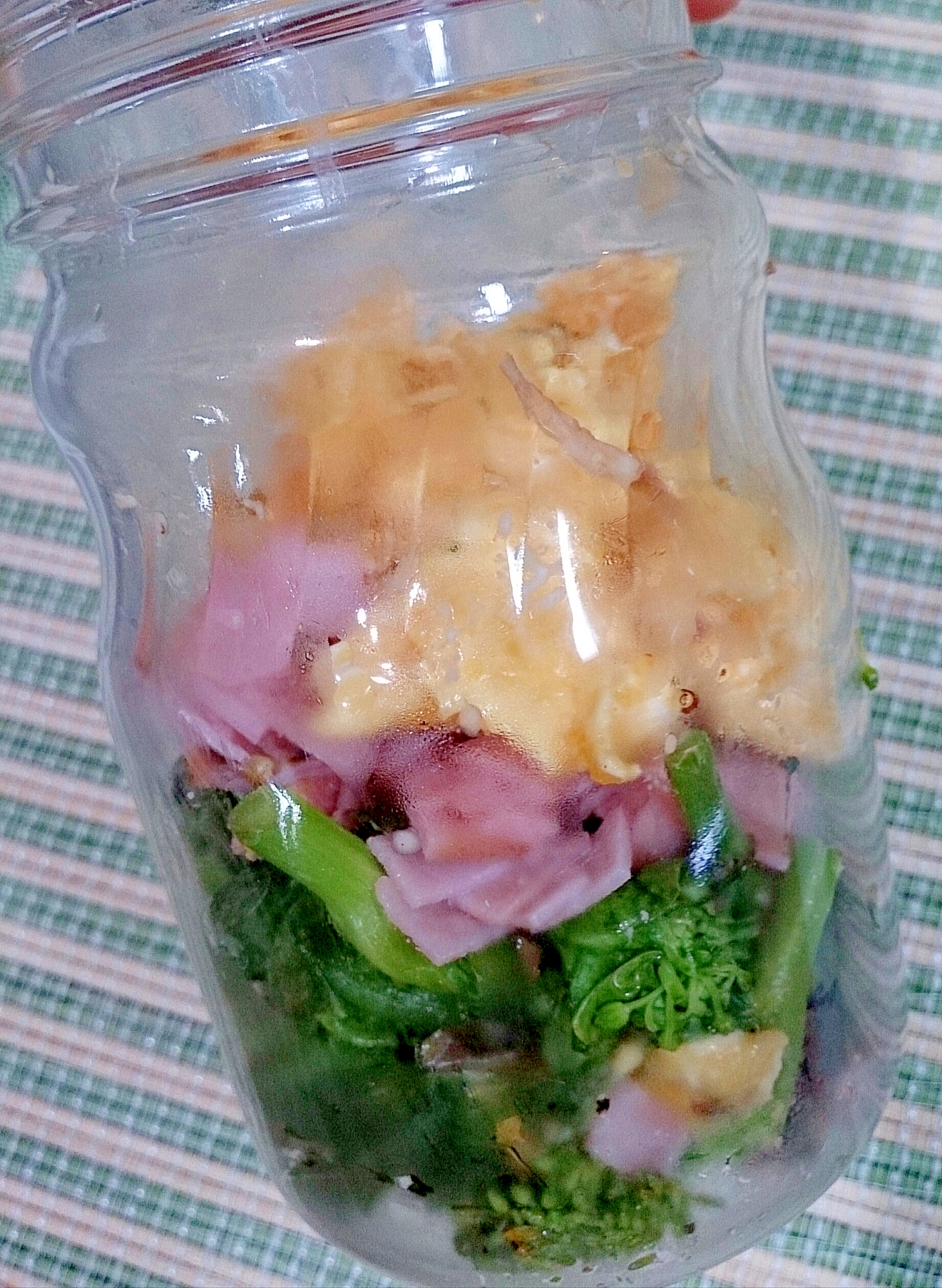 メイソンジャー 菜花とハムと炒り卵の春色おかず