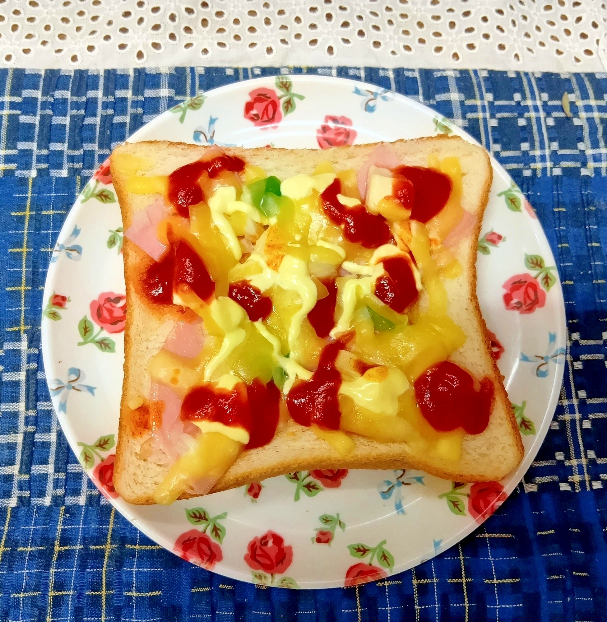 ダブルチーズピザトースト