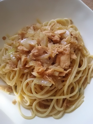 分量簡単 ツナと玉ねぎのにんにくパスタ レシピ 作り方 By こころママ 楽天レシピ