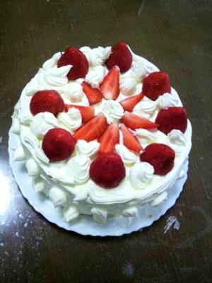 イチゴのショートケーキ 失敗なしのスポンジケーキ レシピ 作り方 By Taka3pigsdad 楽天レシピ