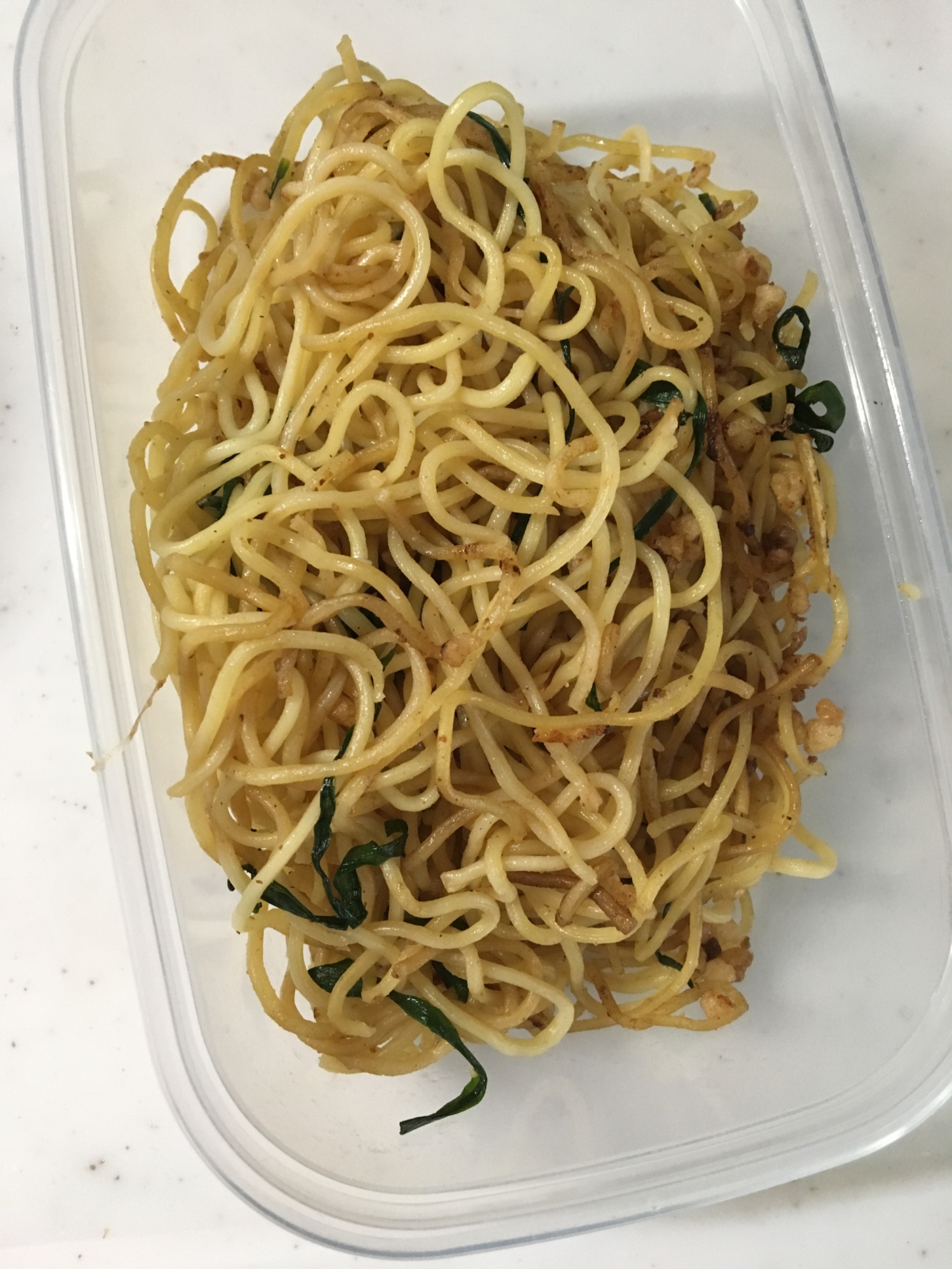 節約♪節約♪ニラと天かすの創味シャンタン焼きそば☆