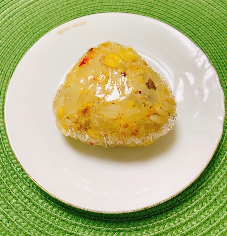 余ったチャーハンでおにぎり✧˖°