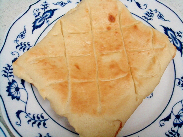 食パンでメロンパン