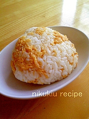 簡単おいしい 卵味噌おにぎり レシピ 作り方 By Nikukiu 楽天レシピ