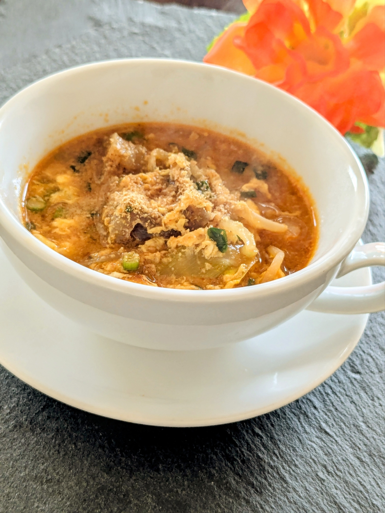 味噌チゲにドボーンッ.ᐟ黒胡麻きな粉おむすびクッパ